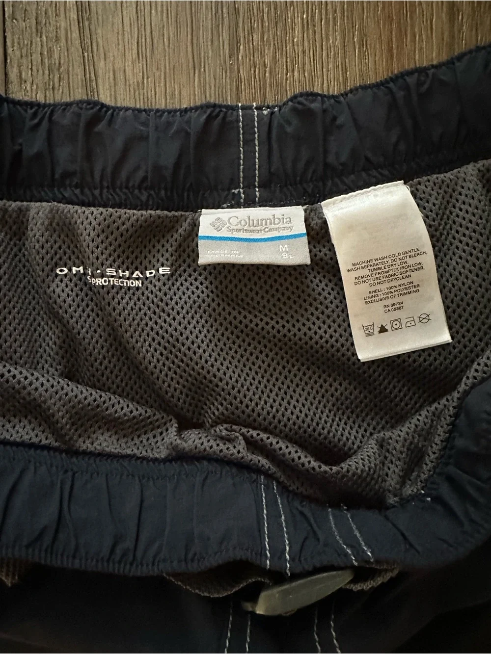 Columbia classic navy
